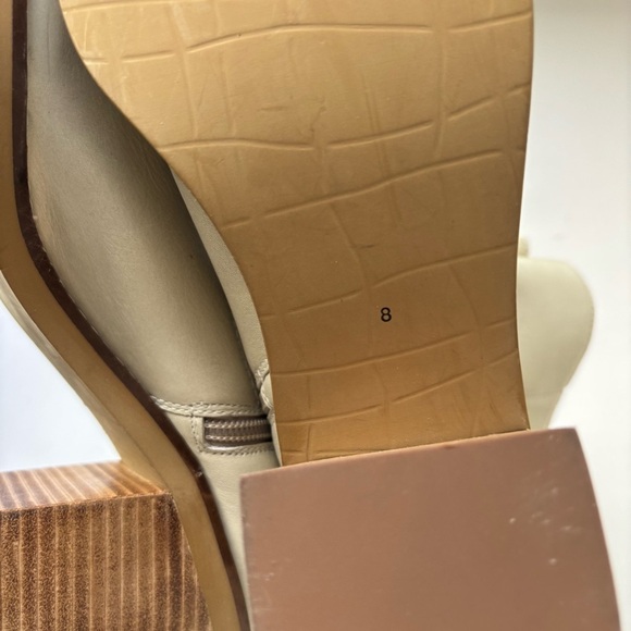 Anthropologie Seychelles Leather Turbulent Chunky Ankle Boot Cream Sz 8 - Picture 10 of 10
